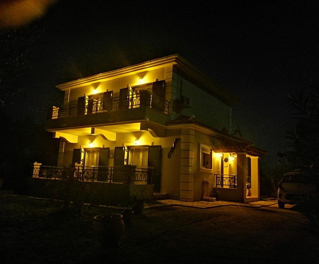 Villa Gecko, Arillas Kavvadades Exterior photo