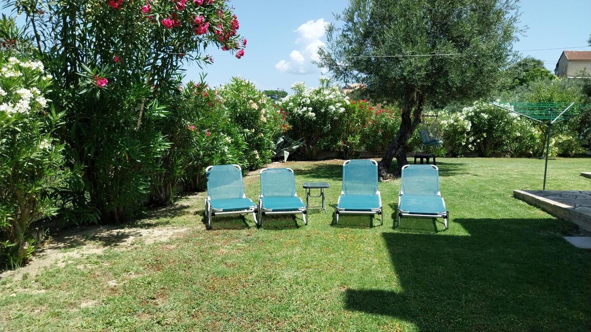 Villa Gecko, Arillas Kavvadades Exterior photo